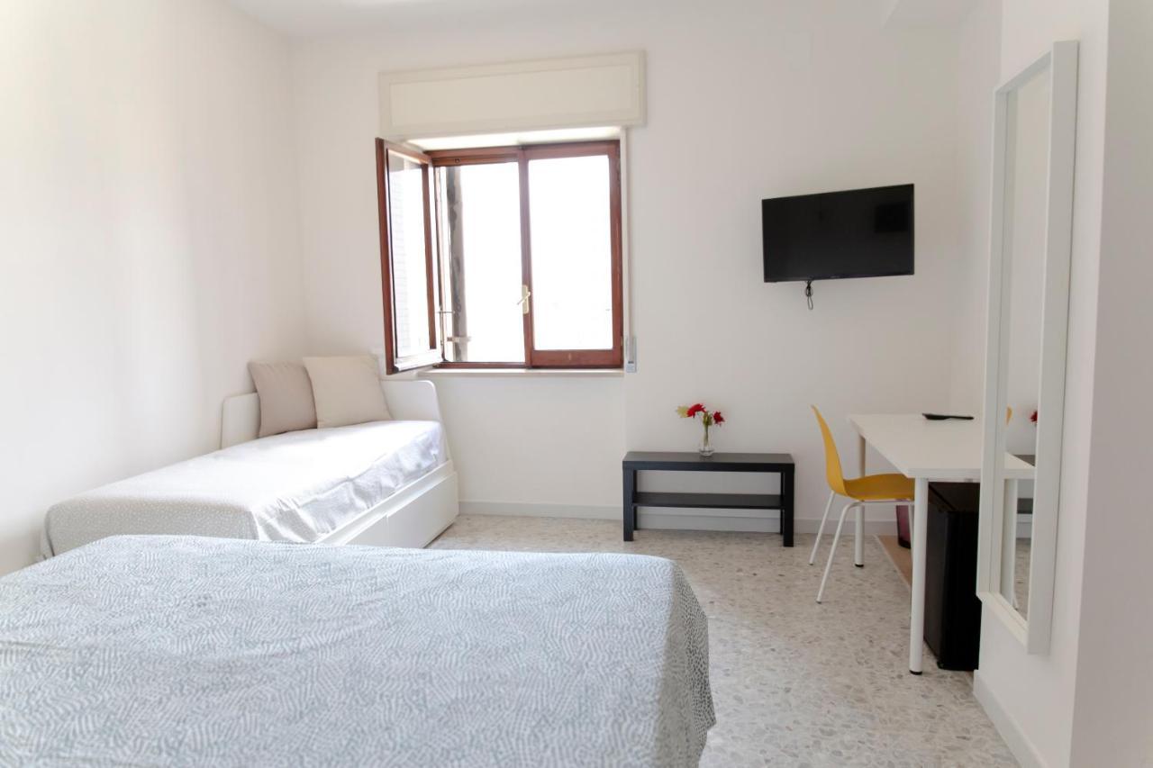 Allyoucantrip - Porto Napels Buitenkant foto